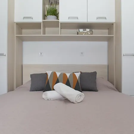 Apartmants Herc 3*