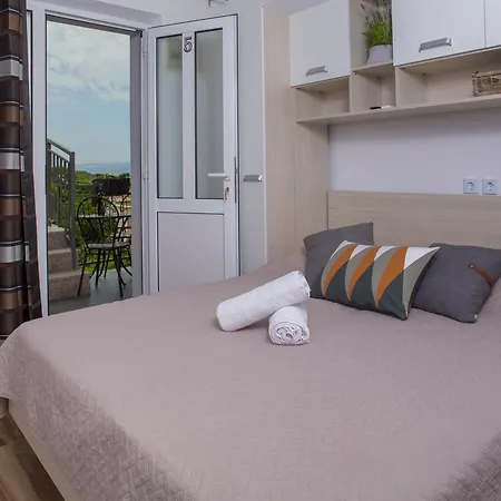 Apartmants Herc 3*